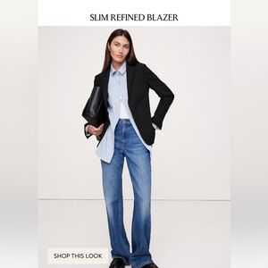 Banana Republic Black Blazer with Structured Shoulders Size 4 Petite